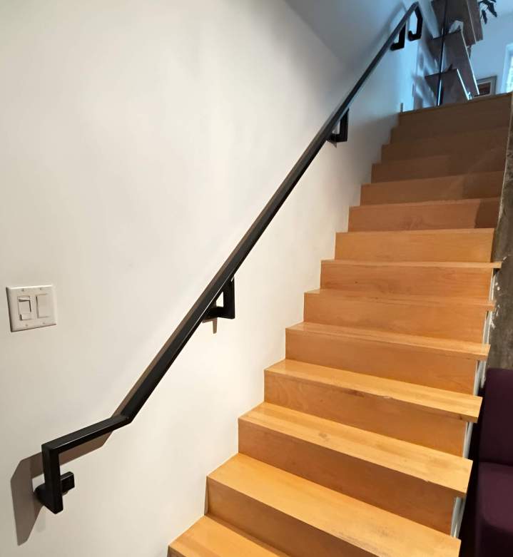 Installation main courante Montréal